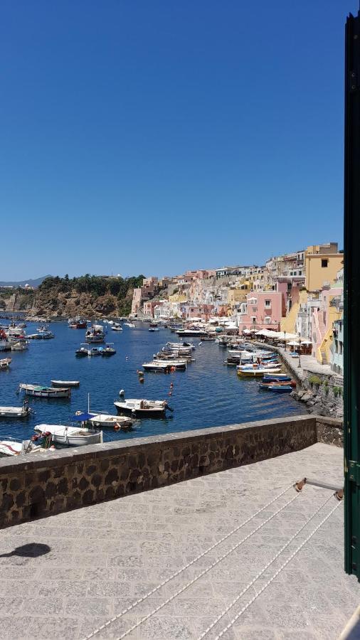 Residenza Mena Marina Corricella Apartment Procida Bagian luar foto